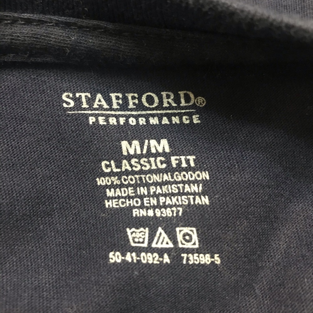 Men’s Stafford pocket Blue Shirt. Size Medium NWOT! - Picture 2 of 2